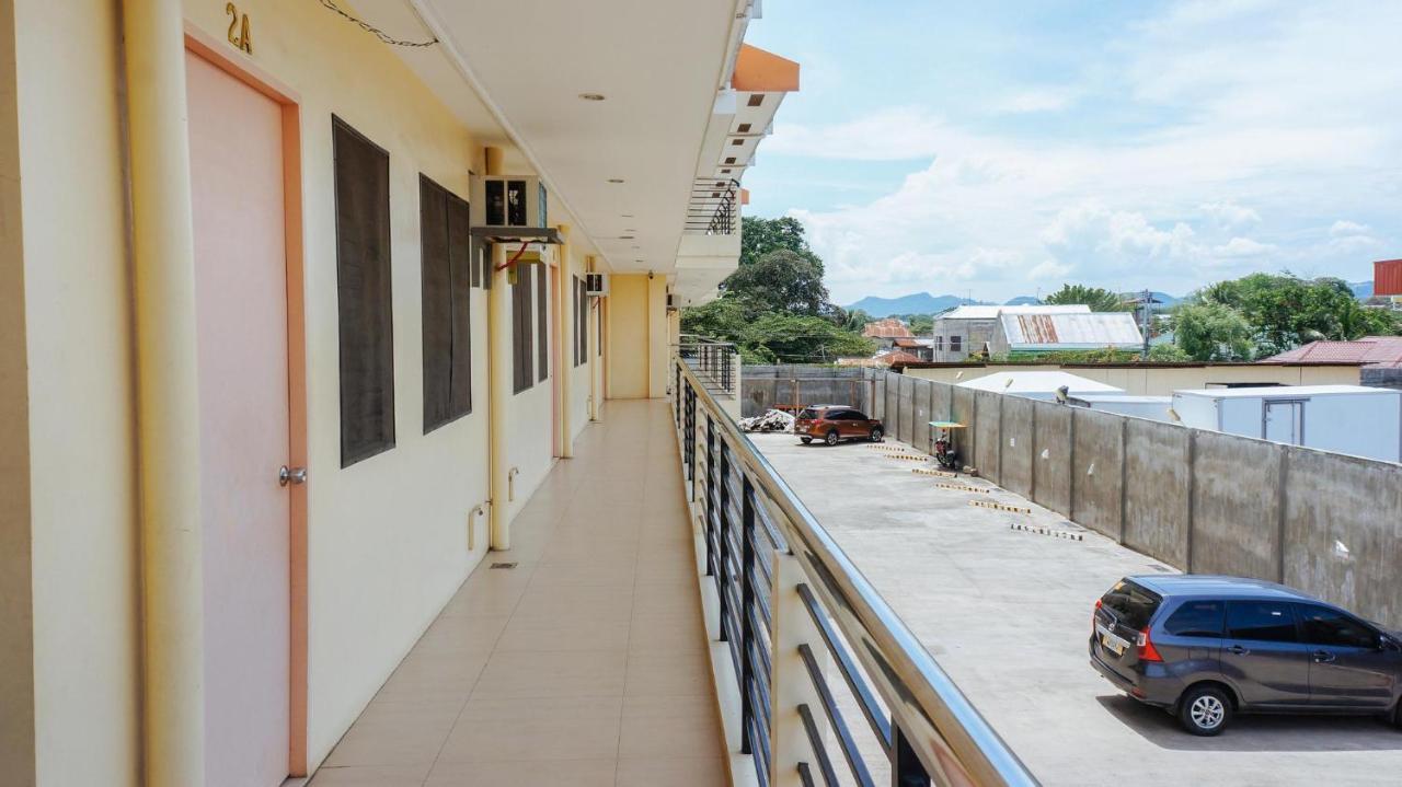Reddoorz Plus Near Talisay Town Center מראה חיצוני תמונה